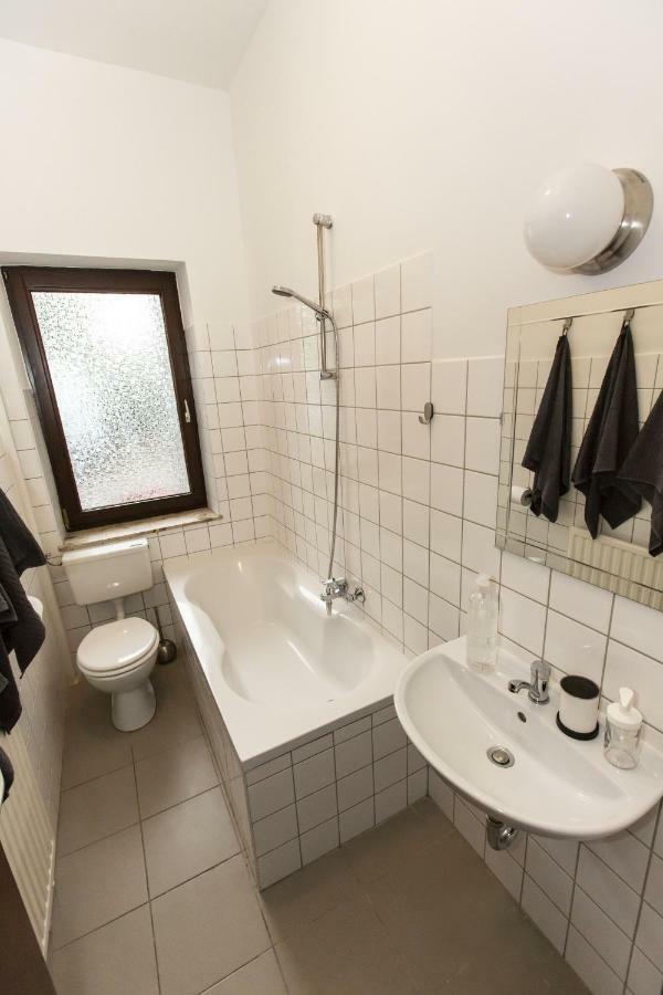 Avr Apartment Hof 1 เบรเมอร์ฮาเฟิน ภายนอก รูปภาพ